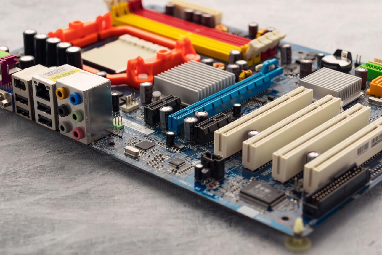 Motherboard - Image 3